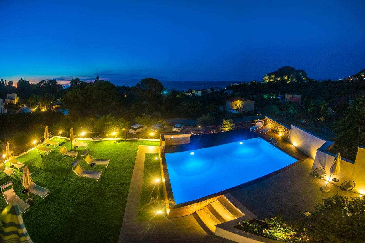 Pater Meus Suites Cefalu Bagian luar foto
