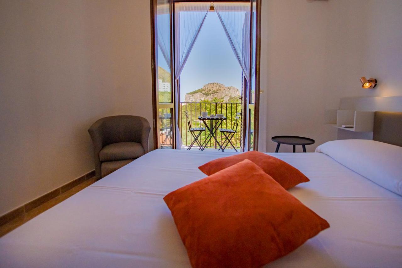 Pater Meus Suites Cefalu Bagian luar foto